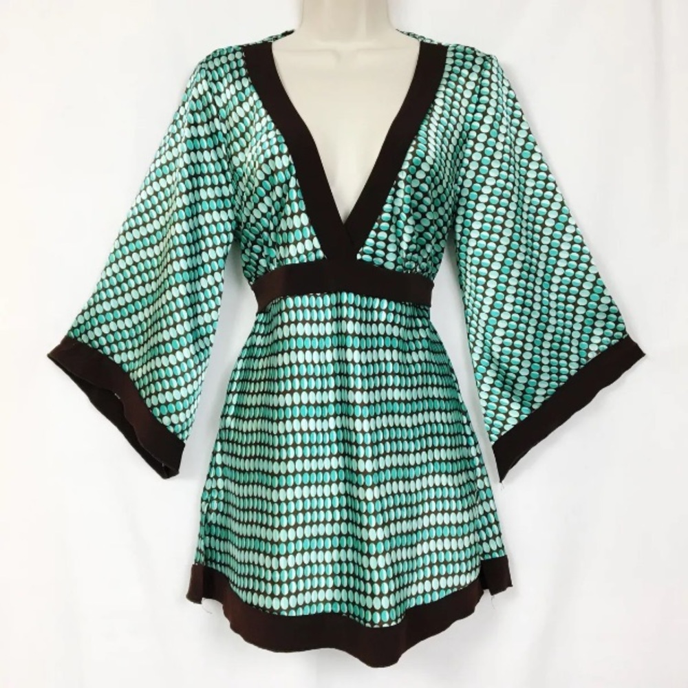 SOLD Moa Moa Silky Bell Sleeve Top XL - Picture 1 of 8
